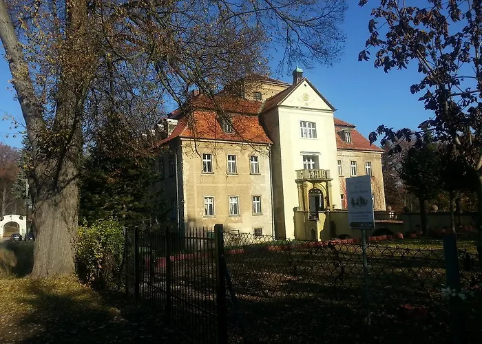 مزرعة للإقامة Palac *